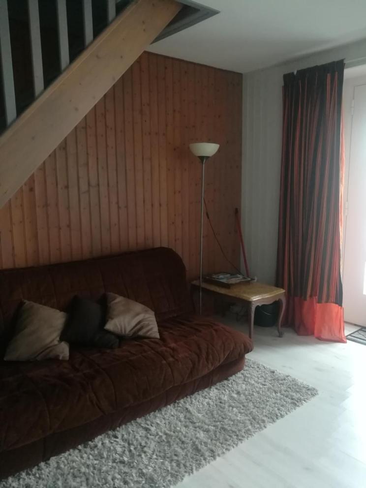 Apartamento Logis Des Chouans Les Landes-Genusson Exterior foto